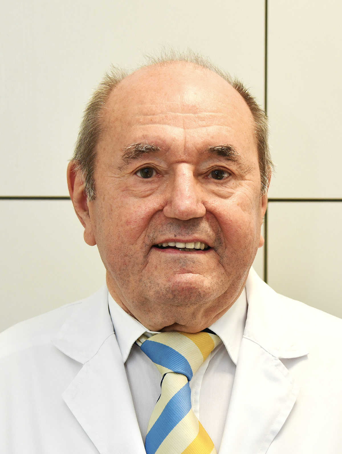 Dr. med. Stefan Tymiec